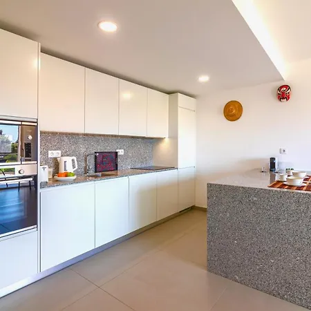 Appartement Marvell Design With Heated Pool&playground *