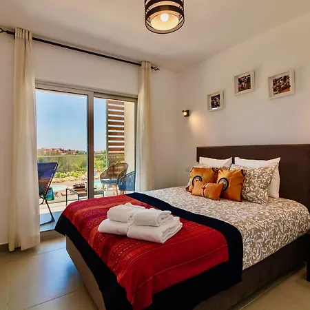 Marvell Design With Heated Pool&playground Appartement *