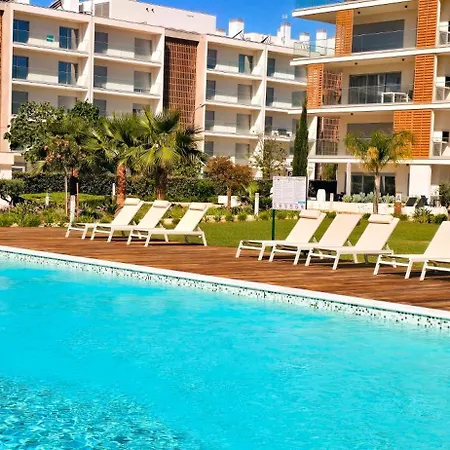 דירה Marvell Design With Heated Pool&playground