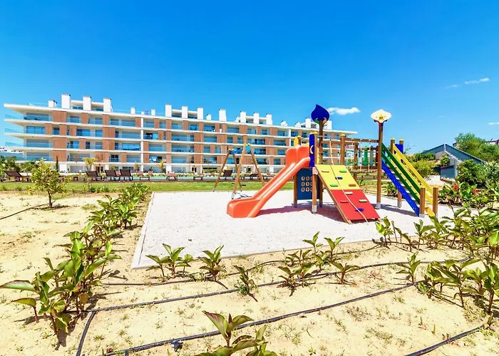 Marvell Design With Heated Pool&playground Apartman *