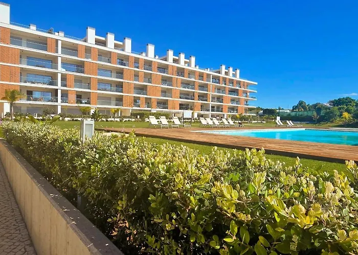 Marvell Design With Heated Pool&playground *