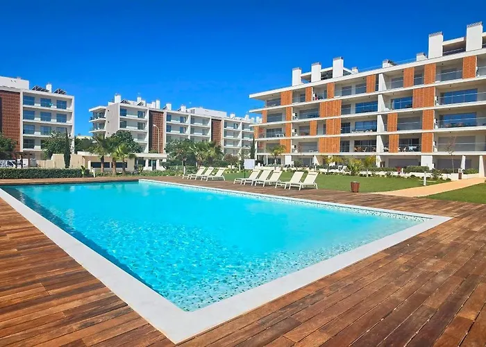 Marvell Design With Heated Pool&playground Apartman